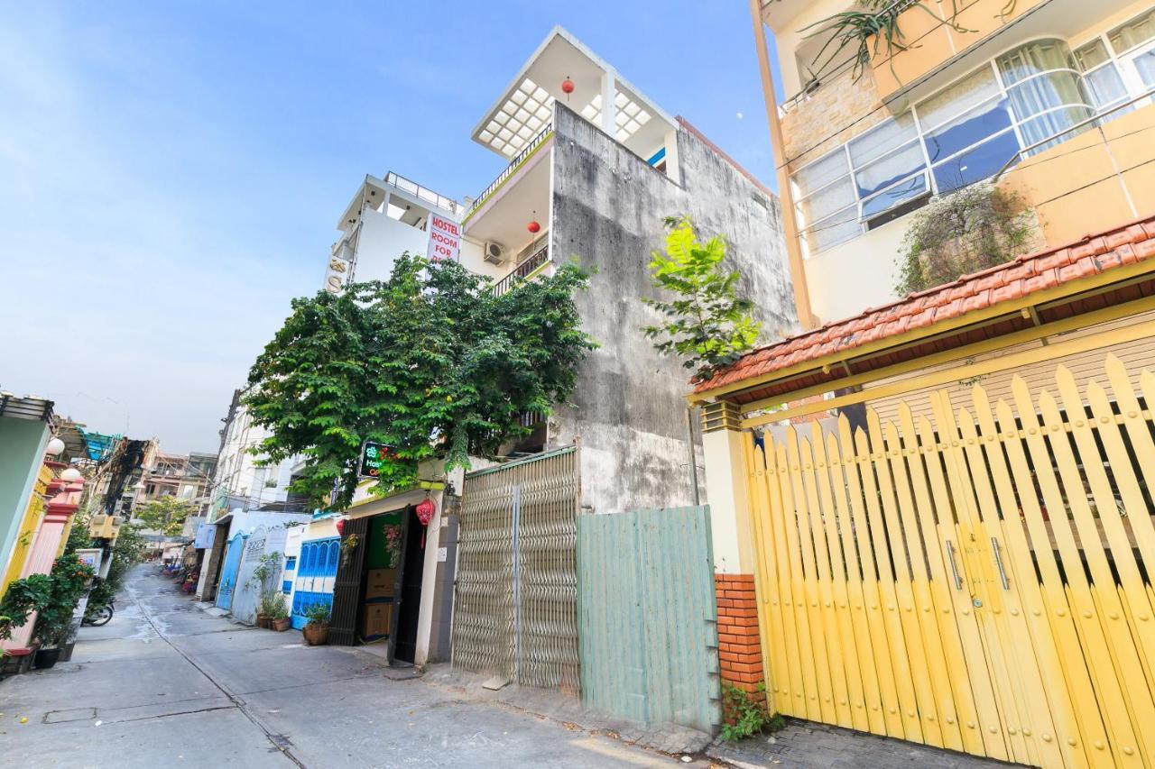 Spot On 710 Sakura Hostel Cholon مدينة هوشي منه المظهر الخارجي الصورة